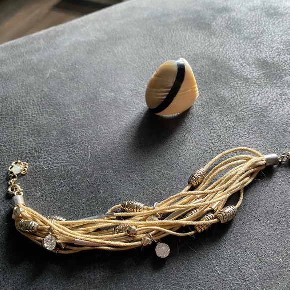 Bracelet and ring set - Picture 2 of 2